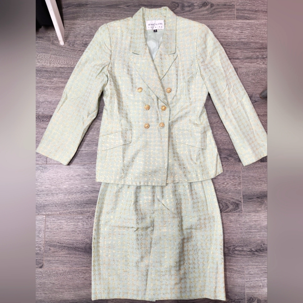 Albert Nipon Suit - image 1